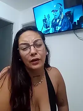 kuramaqueen online show from March 2026 08:32:02 AM