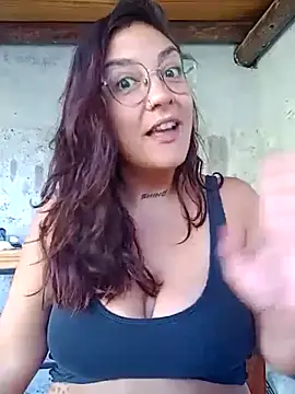 kuramaqueen online show from February 2026 09:05:02 PM