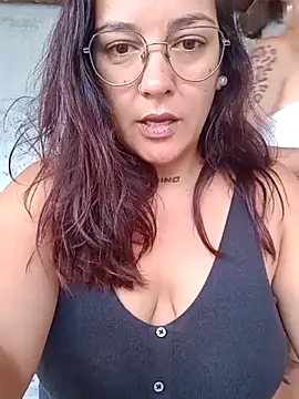 kuramaqueen online show from February 2026 06:10:02 PM