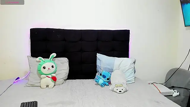 Vinaaly  online show from March 2026 07:30:02 PM