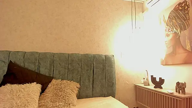 Aleera Walton online show from February 2026 08:16:01 PM