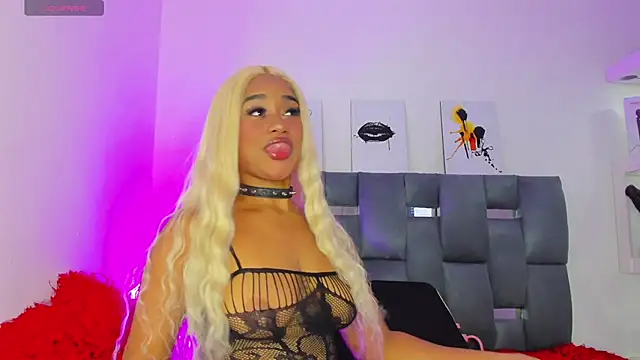 AgathaBladde online show from May 2026 12:41:01 AM
