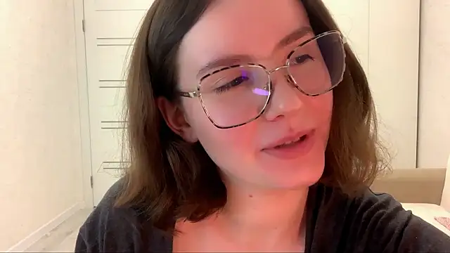 Snapshot of cherishedwish chatting on July 2026 12:32:01 AM cherishedwish online show from July 2026 12:32:01 AM