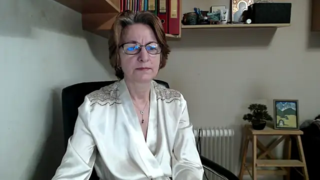 Snapshot of katemodel chatting on April 2026 06:27:01 AM katemodel online show from April 2026 06:27:01 AM