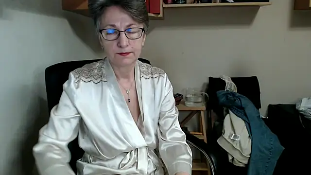 Snapshot of katemodel chatting on November 2025 07:42:01 AM katemodel online show from November 2025 07:42:01 AM