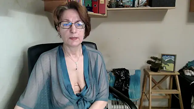 Snapshot of katemodel chatting on May 2026 06:44:02 AM katemodel online show from May 2026 06:44:02 AM