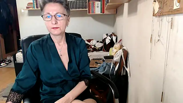 Snapshot of katemodel chatting on October 2025 05:11:02 AM katemodel online show from October 2025 05:11:02 AM