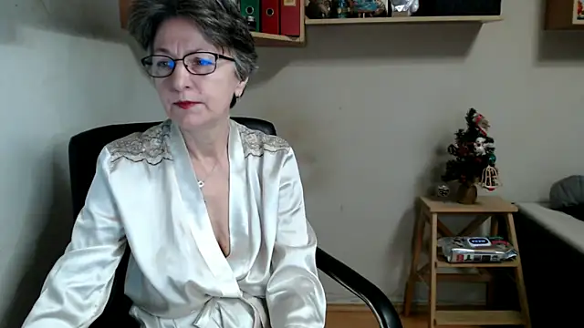 katemodel online show from December 2025 07:54:02 AM