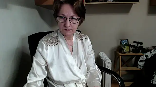 katemodel online show from February 2026 07:55:01 AM