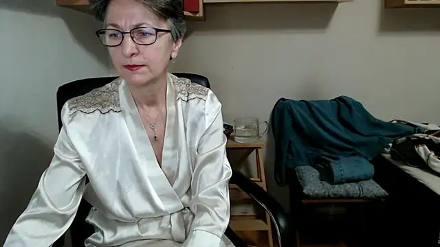 Snapshot of katemodel chatting on November 2025 07:45:01 AM katemodel online show from November 2025 07:45:01 AM