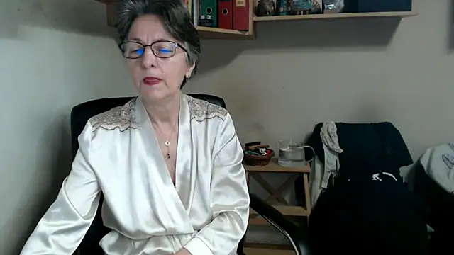 Snapshot of katemodel chatting on December 2025 08:31:02 AM katemodel online show from December 2025 08:31:02 AM