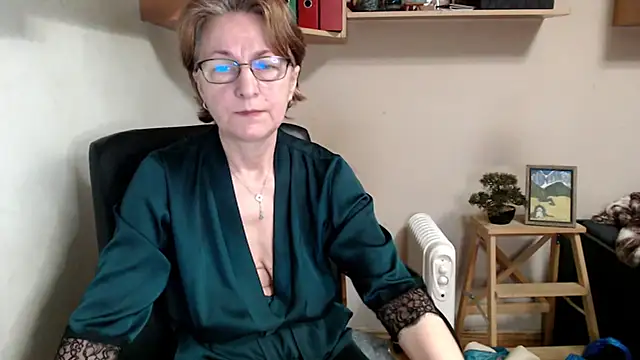 katemodel online show from April 2026 06:48:01 AM