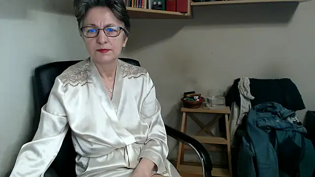 Snapshot of katemodel chatting on December 2025 07:47:01 AM katemodel online show from December 2025 07:47:01 AM