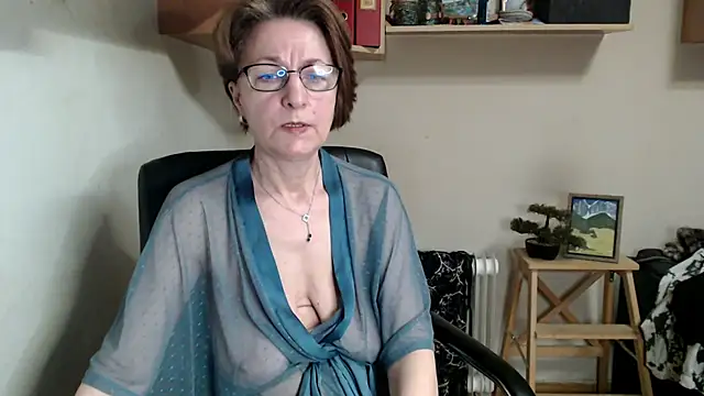 Snapshot of katemodel chatting on May 2026 07:40:02 AM katemodel online show from May 2026 07:40:02 AM