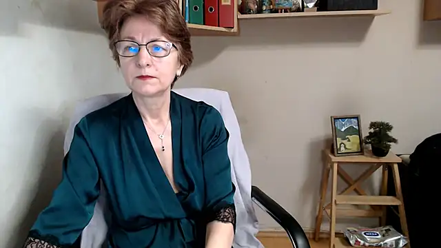 katemodel online show from January 2026 07:45:01 AM