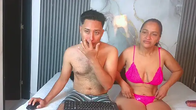 LunandCarlos online show from May 2026 03:09:01 PM