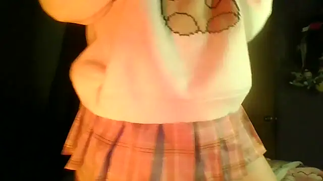 Snapshot of mimi_miauu chatting on June 2026 03:11:01 AM mimi miauu online show from June 2026 03:11:01 AM