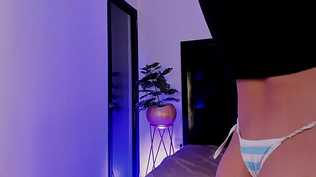 mia roosee1 online show from April 2026 06:53:02 AM