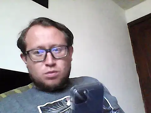 Ecuhot8976 online show from February 2026 11:24:02 PM