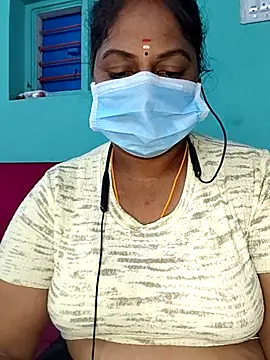 Snapshot of TamilSembaruthi143 chatting on February 2026 07:21:02 PM TamilSembaruthi143 online show from February 2026 07:21:02 PM