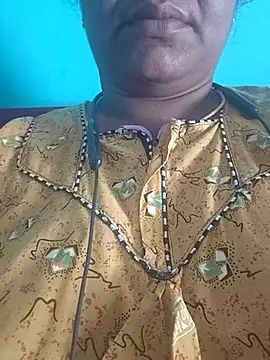 Snapshot of TamilSembaruthi143 chatting on February 2026 04:53:01 AM TamilSembaruthi143 online show from February 2026 04:53:01 AM