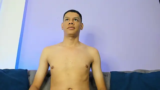 milo cruz  online show from July 2026 09:01:01 PM