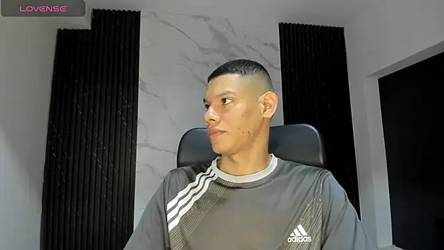 milo cruz  online show from February 2026 02:53:01 AM