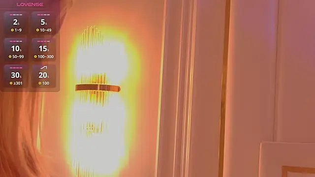 MollyHilton online show from February 2026 06:18:01 PM