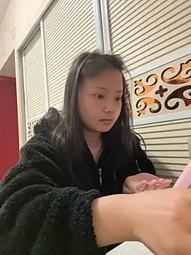 BIGBABYYEYE online show from March 2026 01:29:02 PM