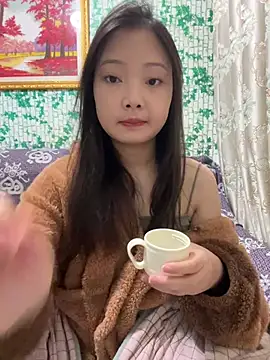 BIGBABYYEYE online show from March 2026 02:13:01 PM