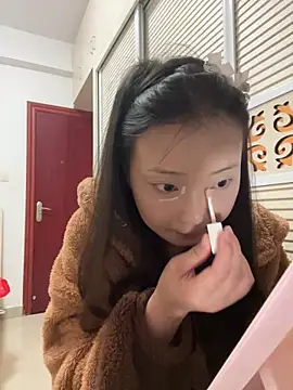 BIGBABYYEYE online show from March 2026 12:46:01 PM