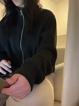 Sara0202 online show from March 2026 05:10:02 PM