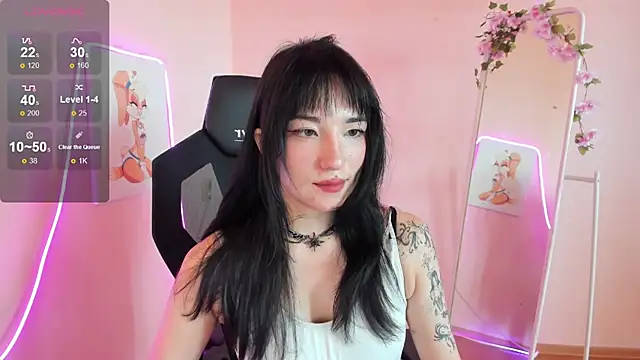 AliceeinWonderlanddd online show from July 2026 03:13:01 AM