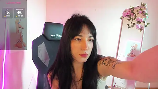 AliceeinWonderlanddd online show from July 2026 02:18:02 AM