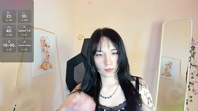AliceeinWonderlanddd online show from May 2026 03:17:02 AM
