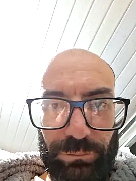 Robsonitj90 online show from June 2026 09:38:01 PM