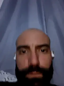 Robsonitj90 online show from April 2026 06:50:01 AM