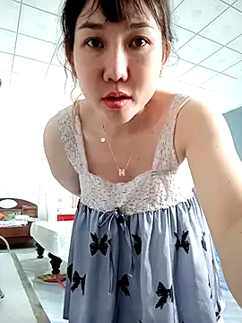 Snapshot of Ana-love2026 chatting on February 2026 01:18:02 AM Ana-love2026 online show from February 2026 01:18:02 AM