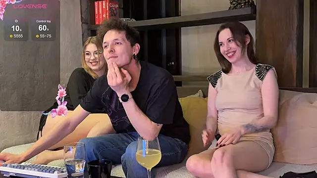 Three Some Dream online show from March 2026 03:13:01 PM