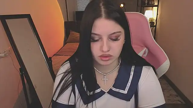 Walterra White online show from February 2026 02:17:02 PM