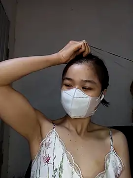 Daisy-lusia2026 online show from April 2026 11:22:02 PM