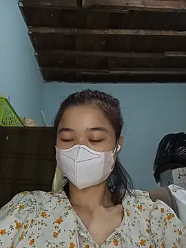 Daisy-lusia2026 online show from May 2026 12:32:02 AM