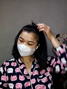 Daisy-lusia2026 online show from March 2026 10:12:01 PM