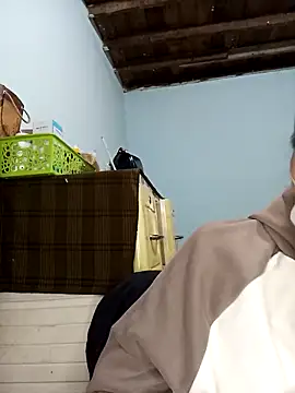 Daisy-lusia2026 online show from May 2026 02:09:02 PM