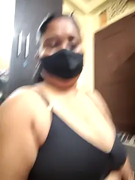 Curvy Trisha online show from March 2026 07:26:01 PM