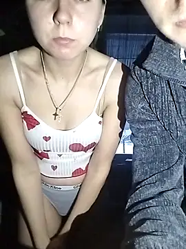 Snapshot of DianaisAnatoliy chatting on February 2026 03:23:02 PM DianaisAnatoliy online show from February 2026 03:23:02 PM