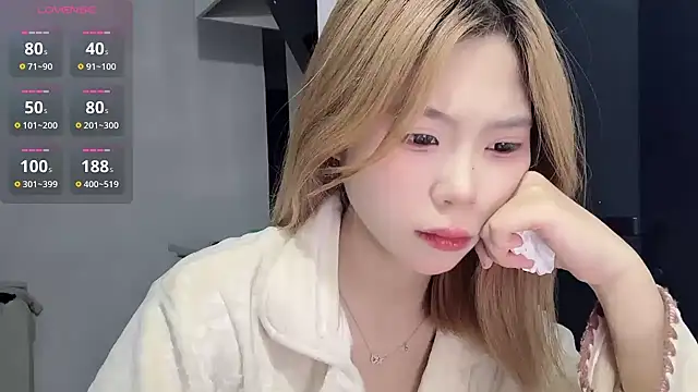 F-Qing online show from March 2026 12:13:01 PM