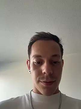 AxelMuller online show from February 2026 12:49:01 PM