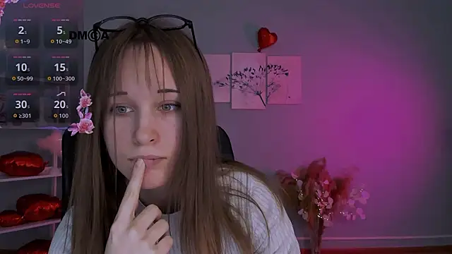 eira mouse online show from February 2026 09:44:02 AM