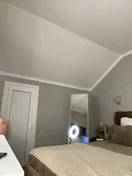 Snapshot of BlondeDoll_ chatting on February 2026 05:18:02 AM BlondeDoll online show from February 2026 05:18:02 AM